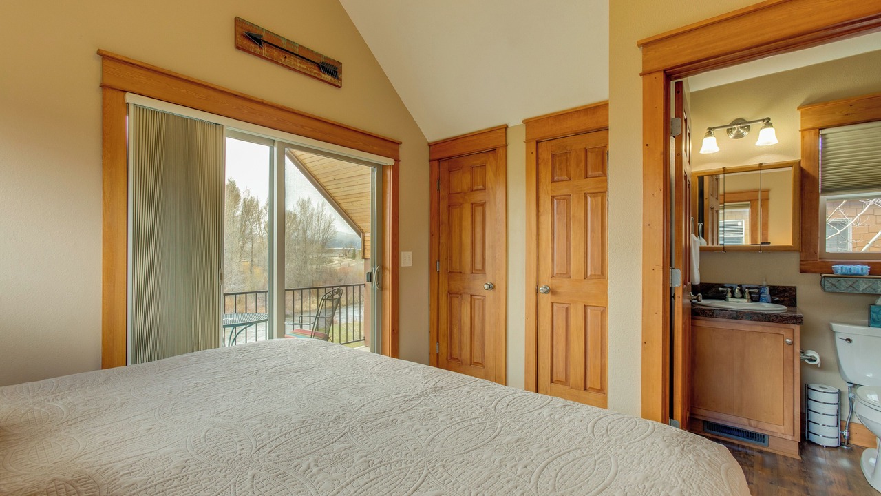 Photo of Bedroom in Granby