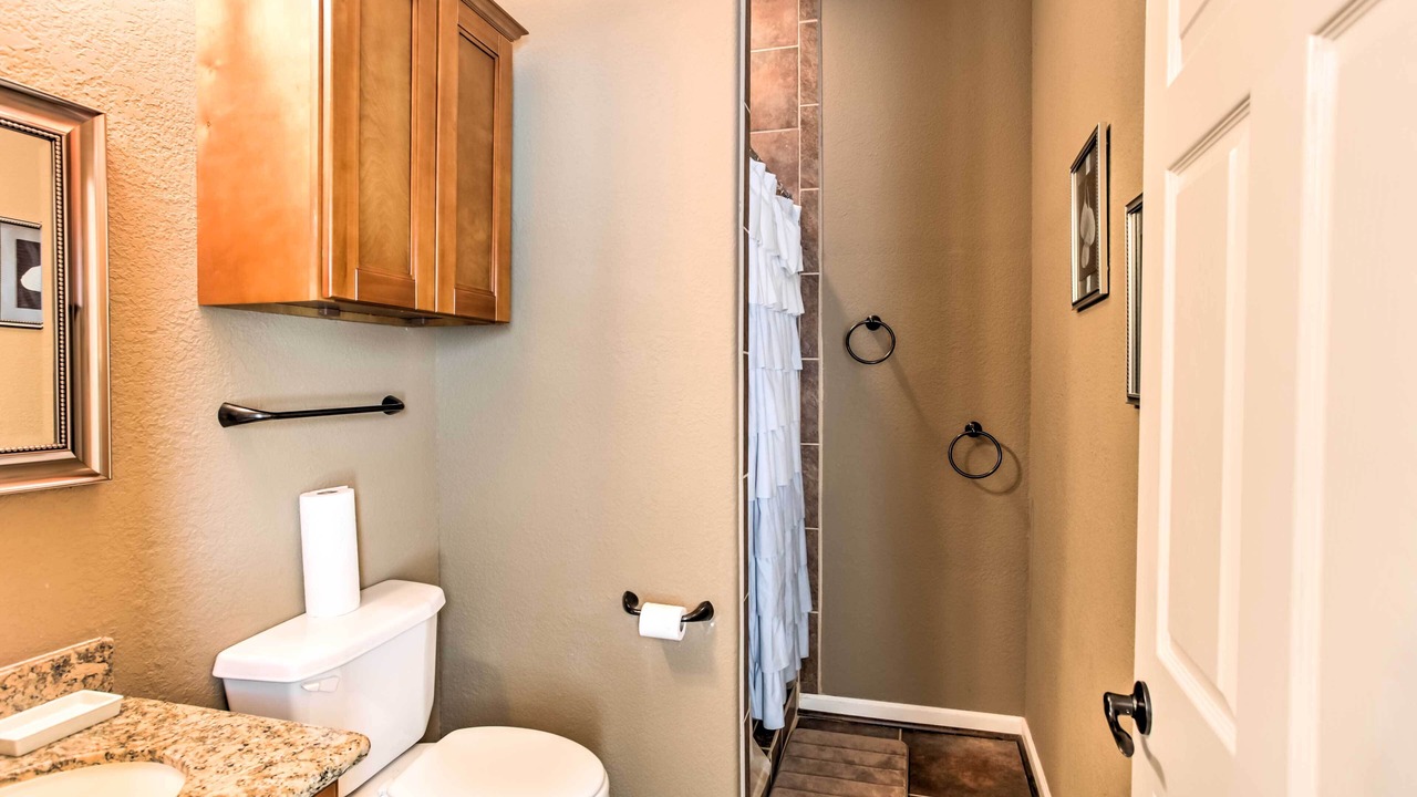 Photo of Bathroom in Marshall