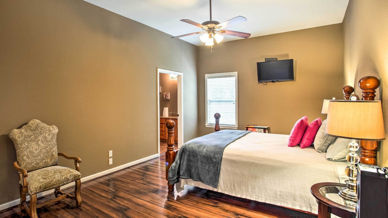 Photo of Bedroom in Marshall