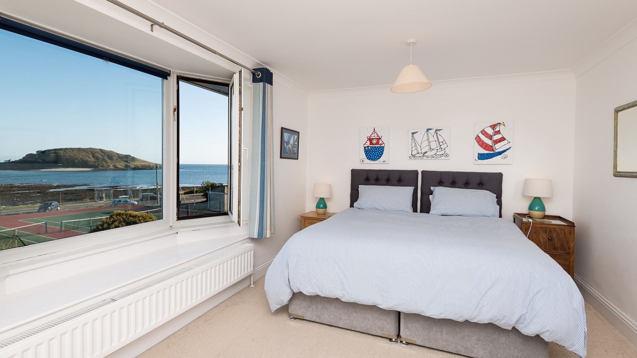 Photo of Bedroom in West Looe