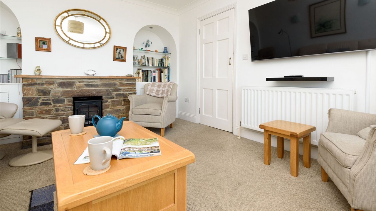 Photo of Livingroom in West Looe