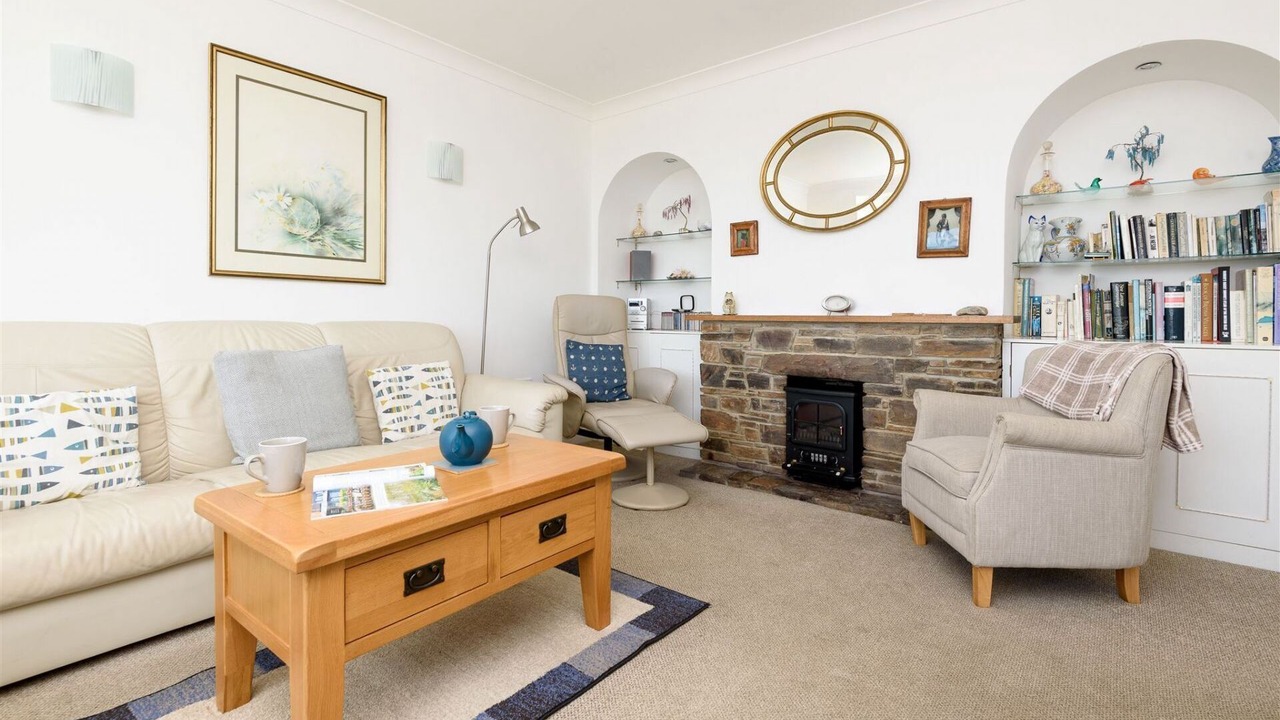 Photo of Livingroom in West Looe