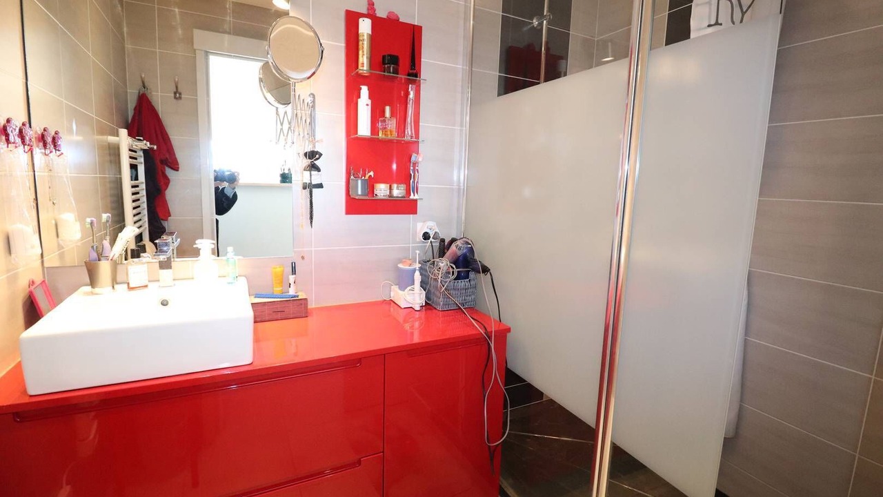 Photo of Bathroom in Le Grau-Du-Roi