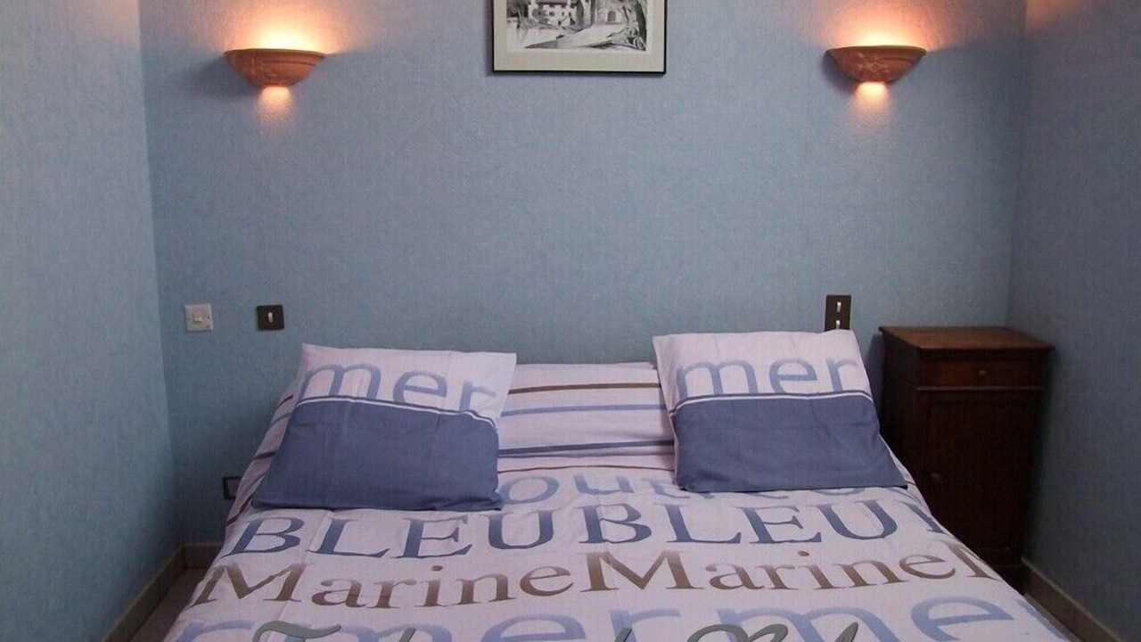 Photo of Bedroom in Pleudihen-sur-Rance