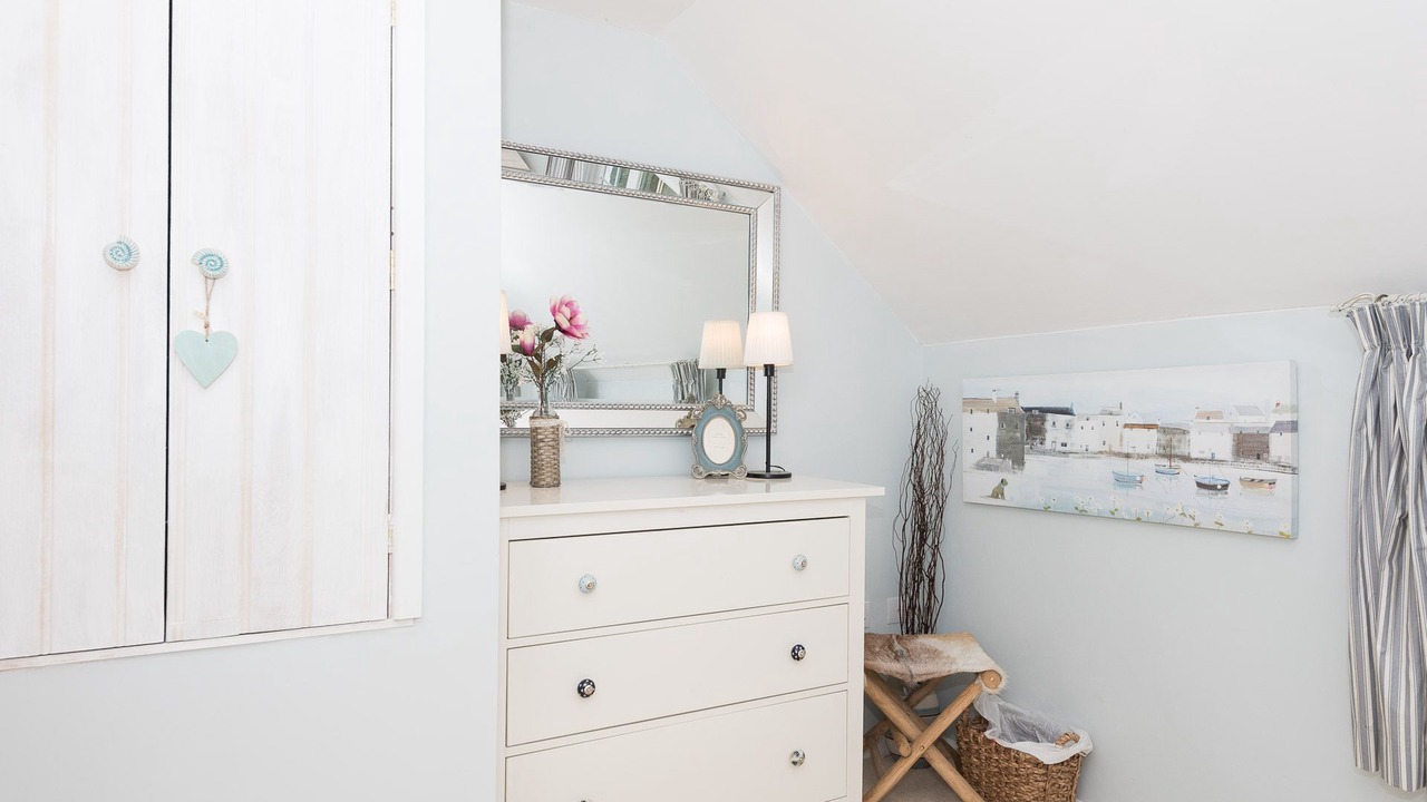 Photo of Bedroom in Looe