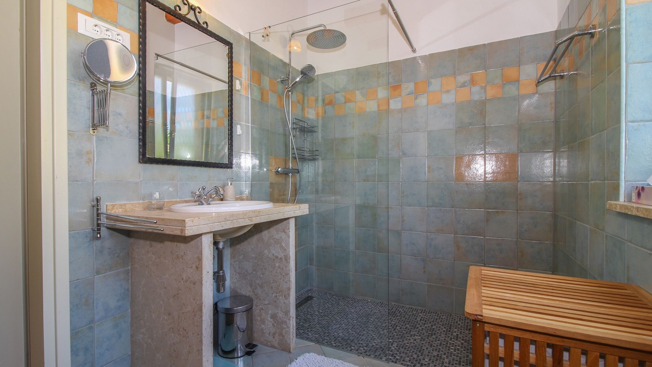 Photo of Bathroom in Marici