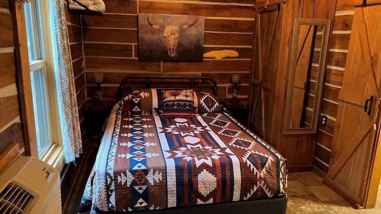 Photo of Bedroom in Anna