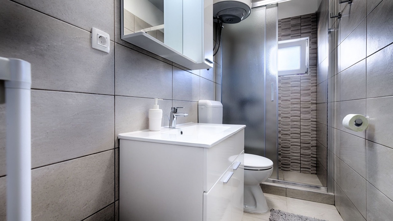 Photo of Bathroom in Komiza