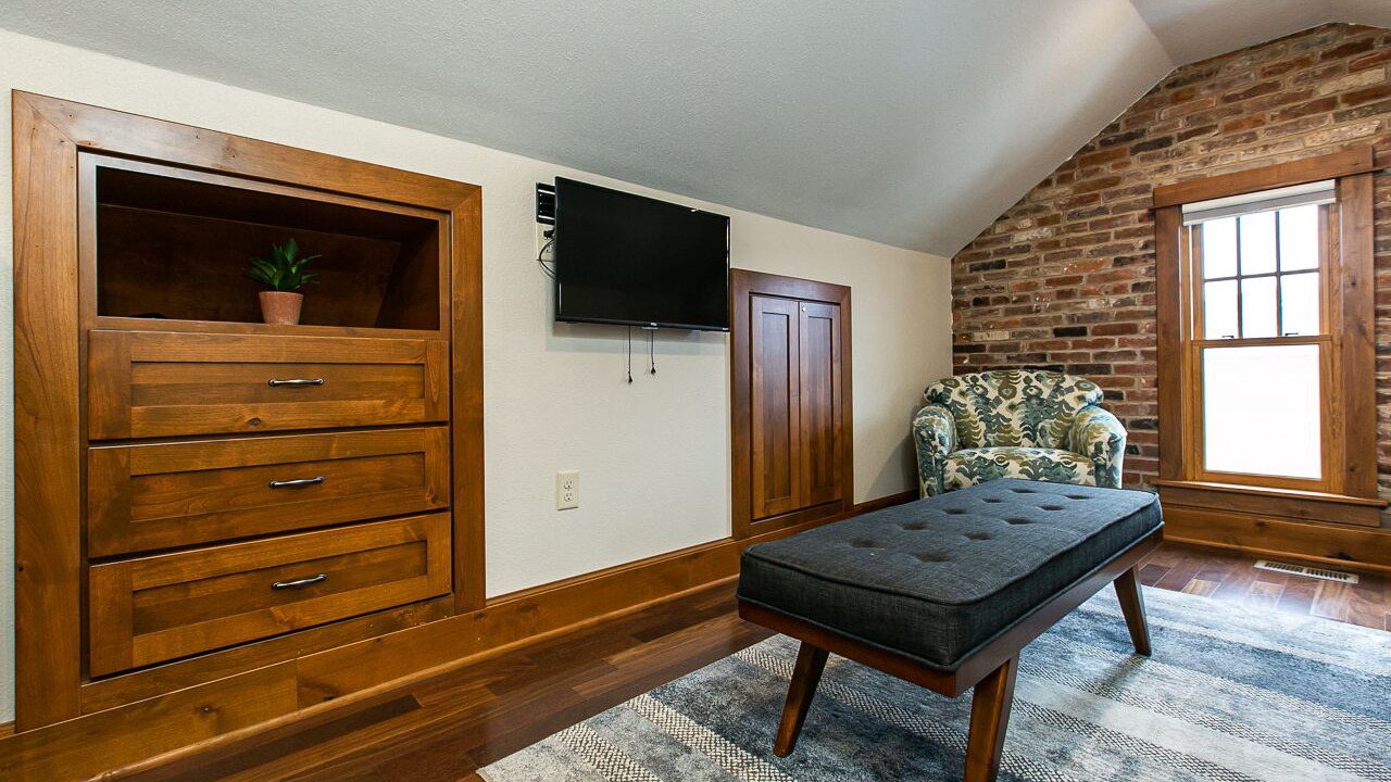 Photo of Others in Dubuque