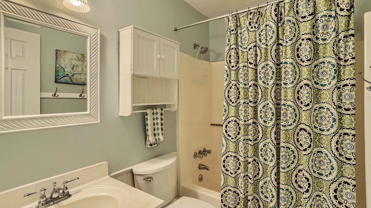 Photo of Bathroom in Windsor Green
