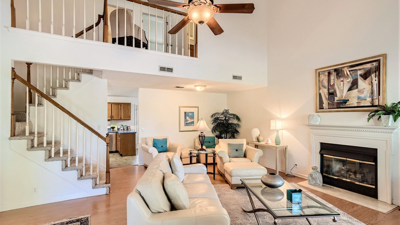 Photo of Livingroom in Windsor Green