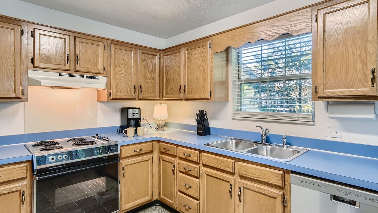 Photo of Kitchen in Windsor Green