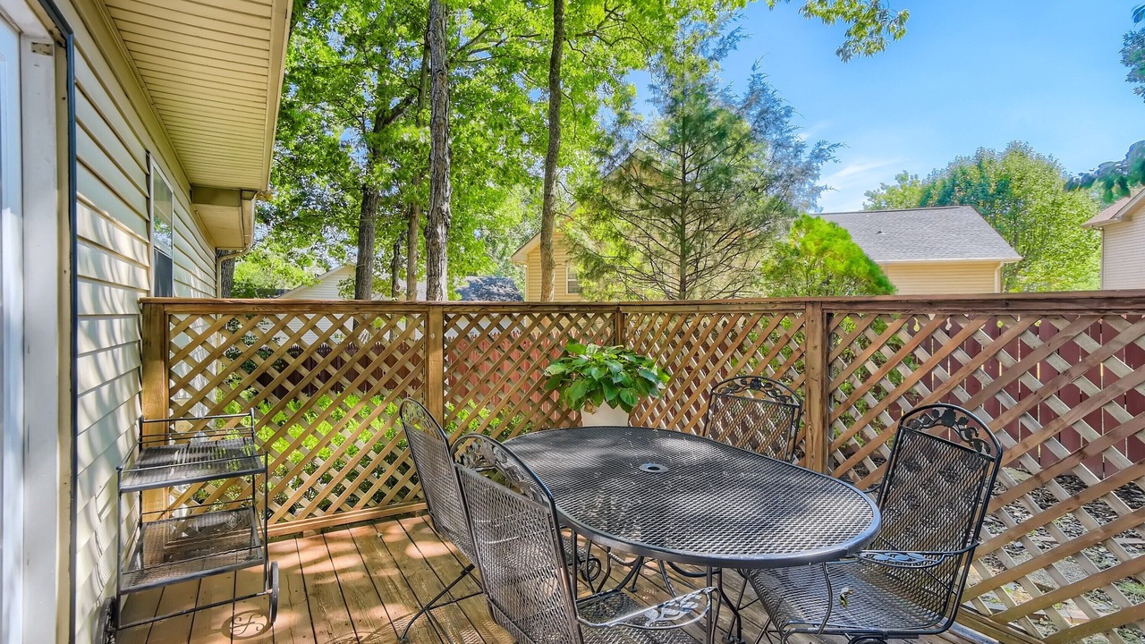 Photo of Outdoor in Windsor Green