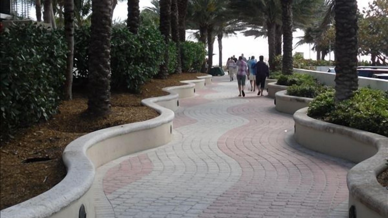 Photo of Others in South Beach