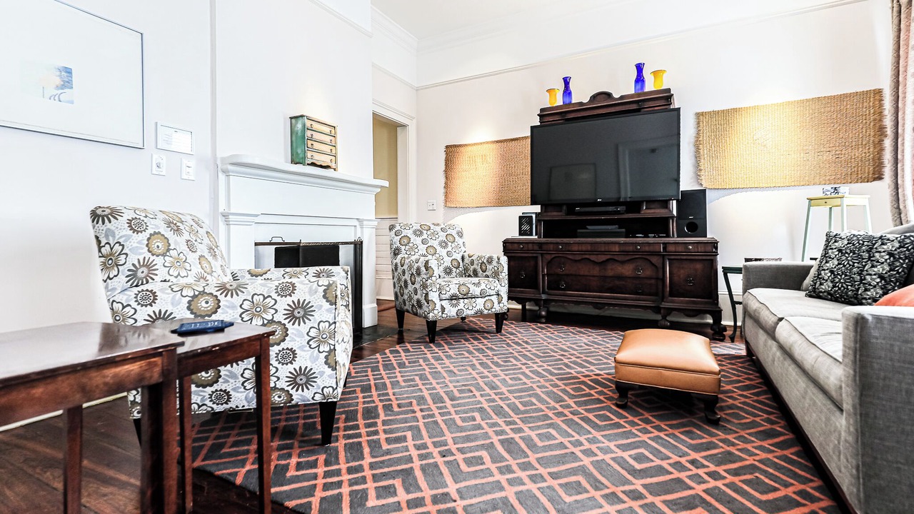 Photo of Livingroom in Beach Institute