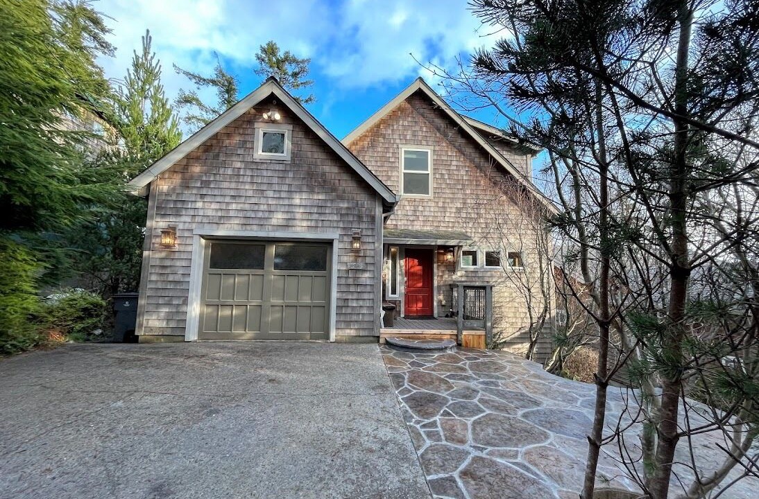 Photo of Others in Manzanita