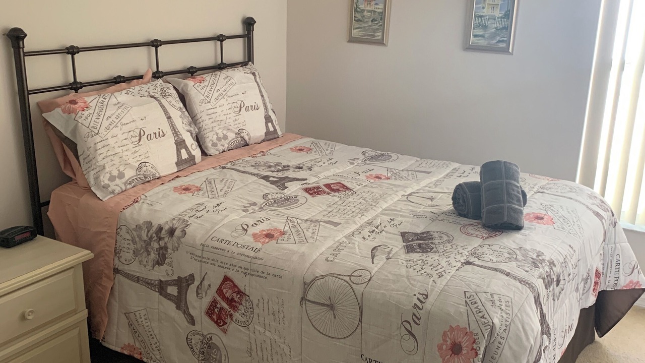 Photo of Bedroom in Highgate Park