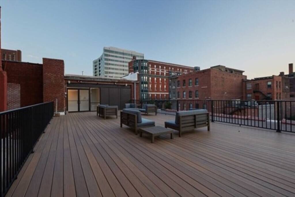 Photo of Patio Balcony in Downtown Kansas City