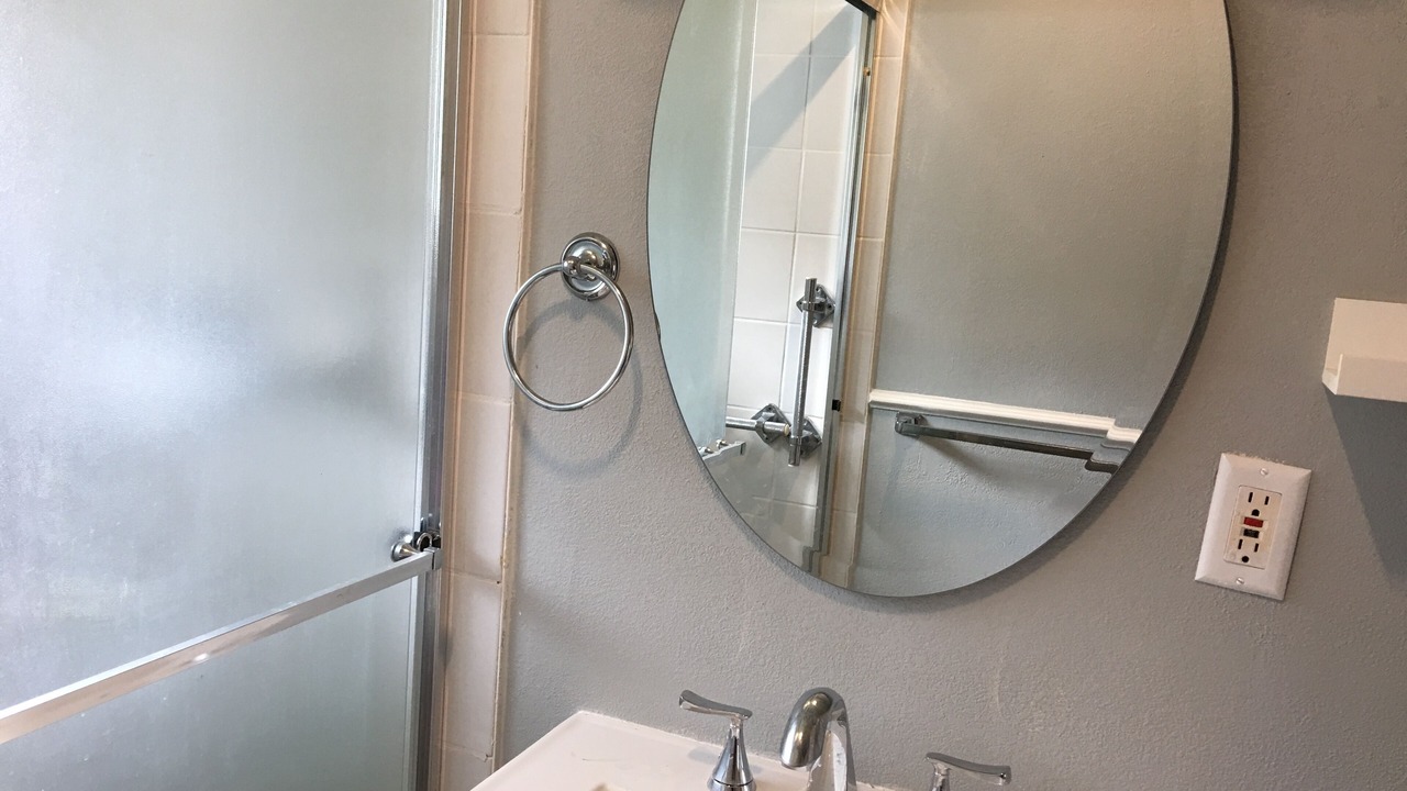 Photo of Bathroom in Waldport
