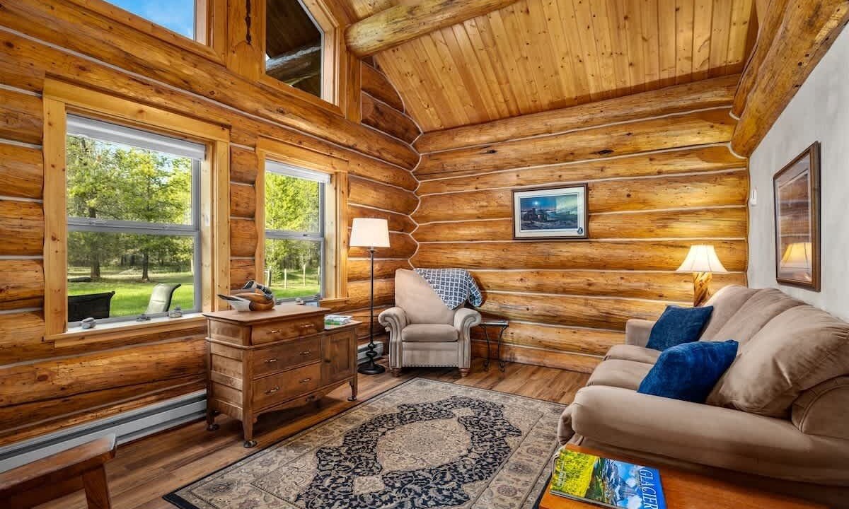 Photo of Livingroom in Whitefish