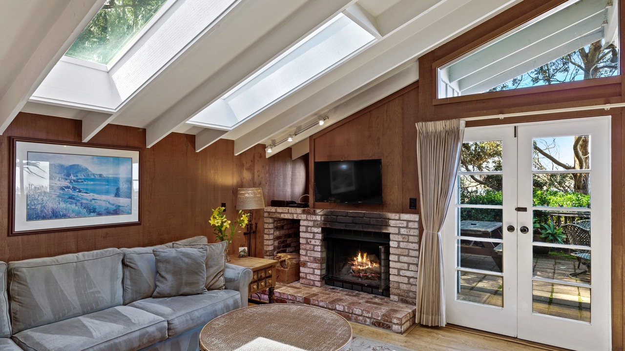 Photo of Livingroom in Carmel