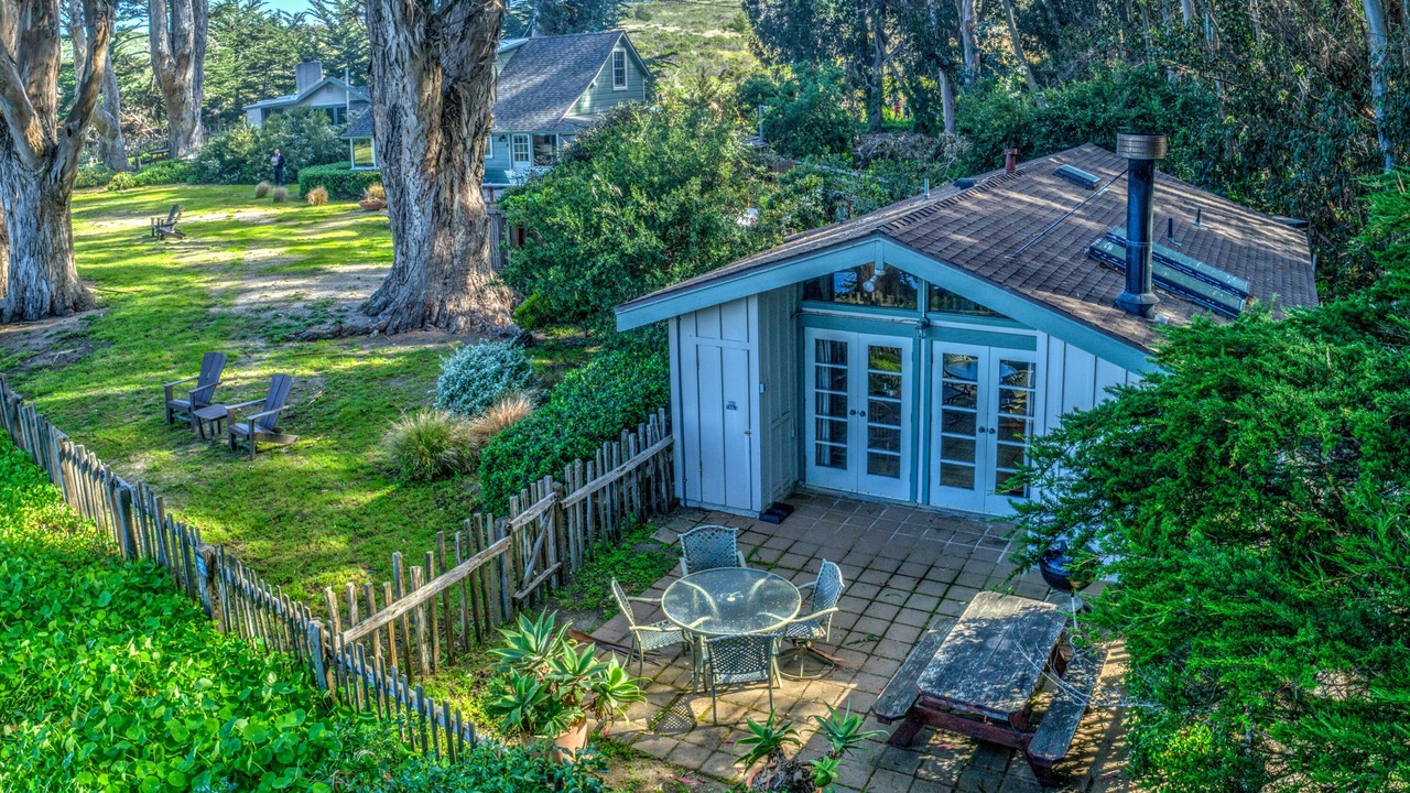 Photo of Others in Carmel