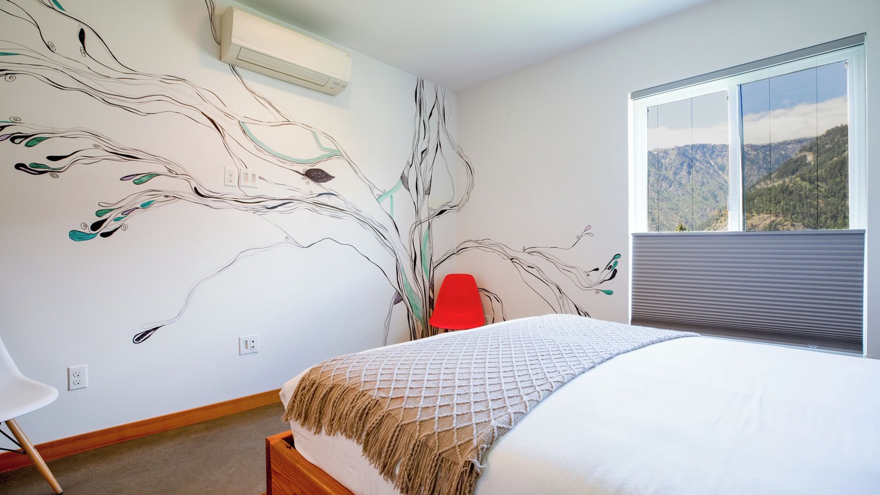 Photo of Bedroom in Leavenworth