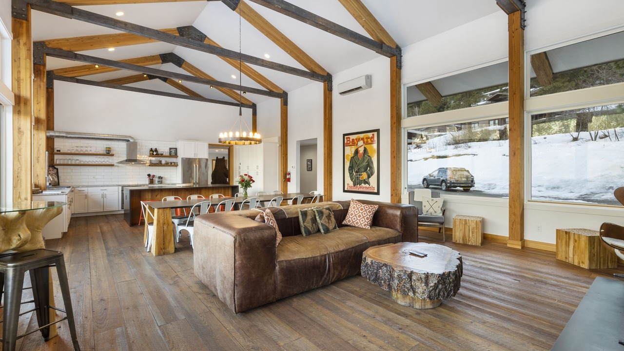 Photo of Bedroom in Leavenworth