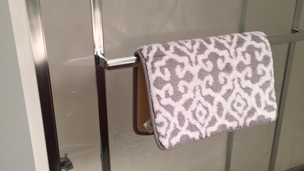 Photo of Bathroom in Seymour