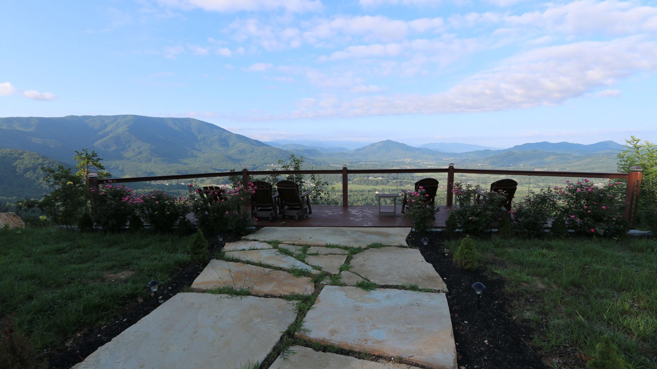 Photo of Patio Balcony in Sevierville