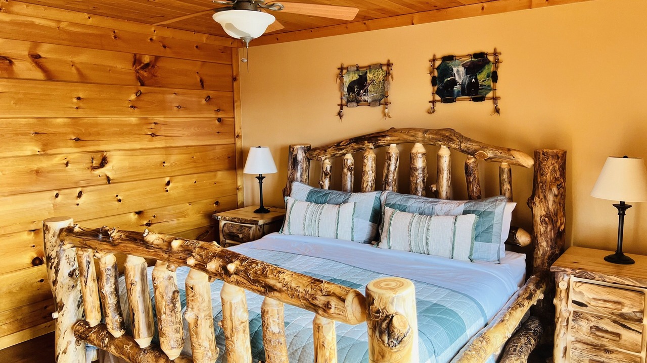 Photo of Bedroom in Sevierville