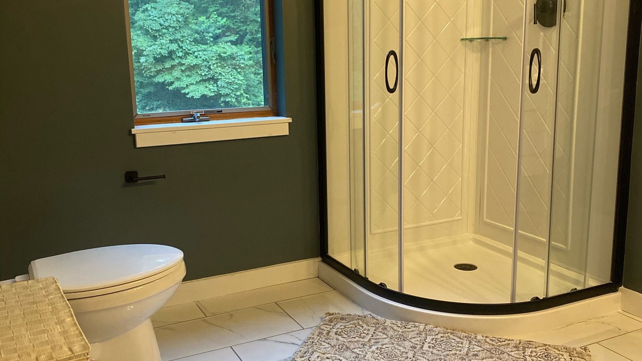 Photo of Bathroom in Hector