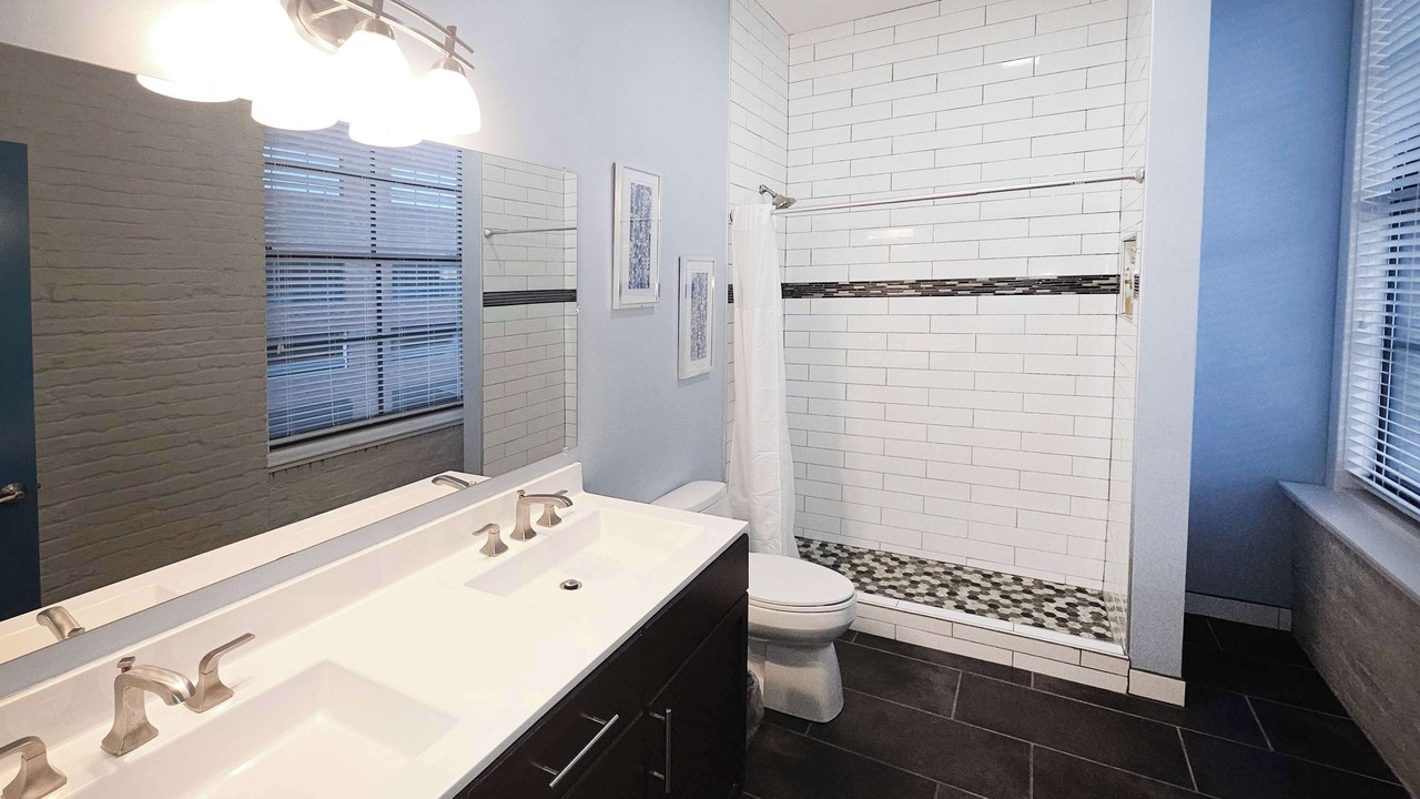 Photo of Bathroom in Downtown Kansas City