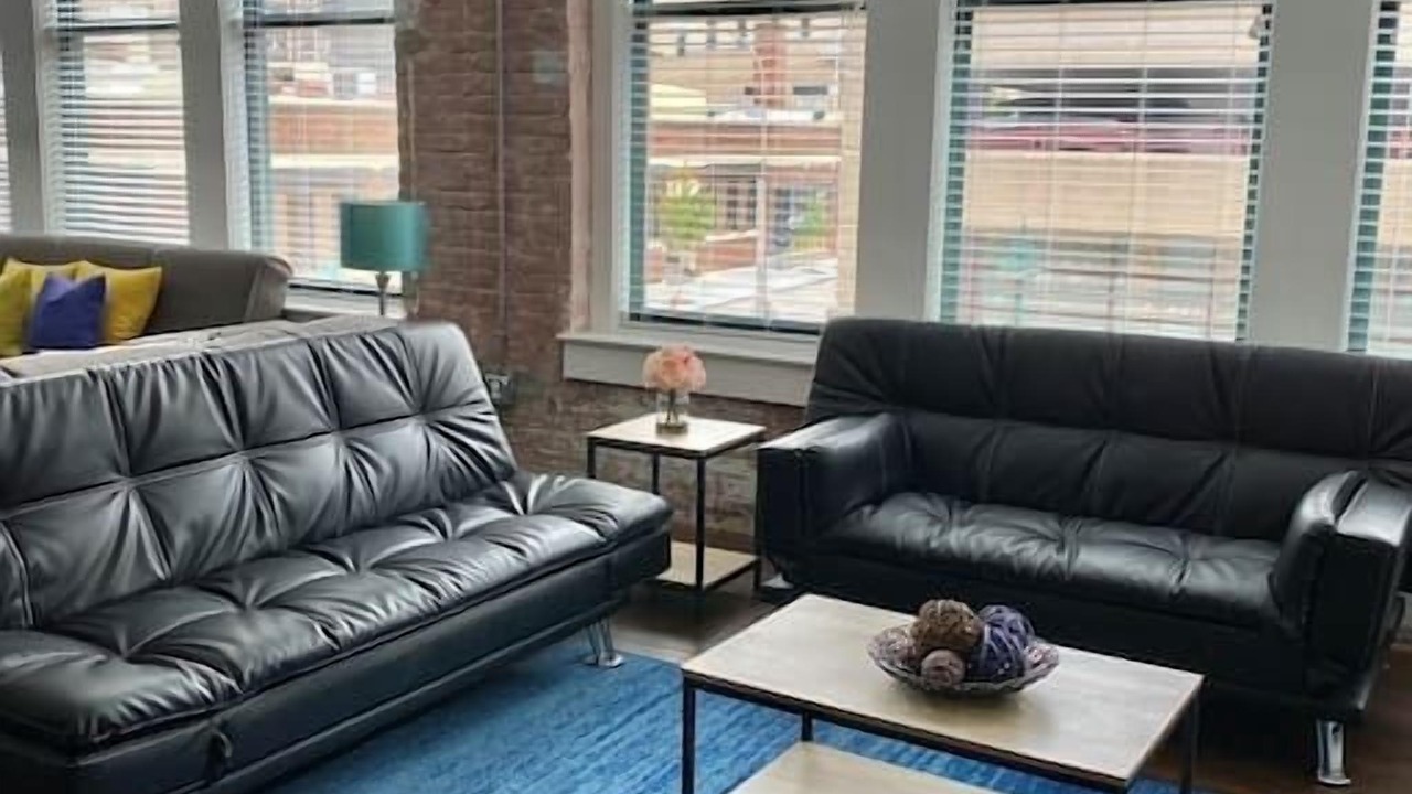 Photo of Livingroom in Downtown Kansas City