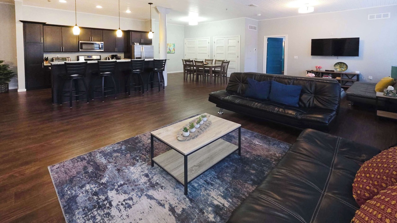 Photo of Livingroom in Downtown Kansas City