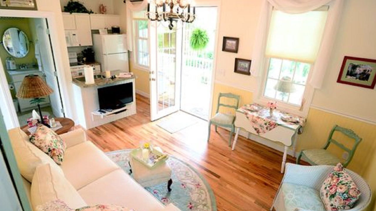 Photo of Livingroom in Black Mountain