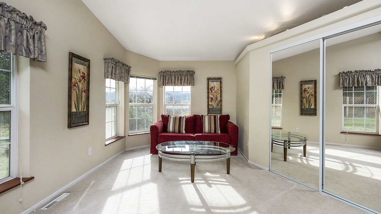 Photo of Livingroom in Cloverdale