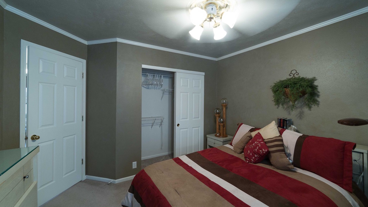 Photo of Bedroom in Omaha