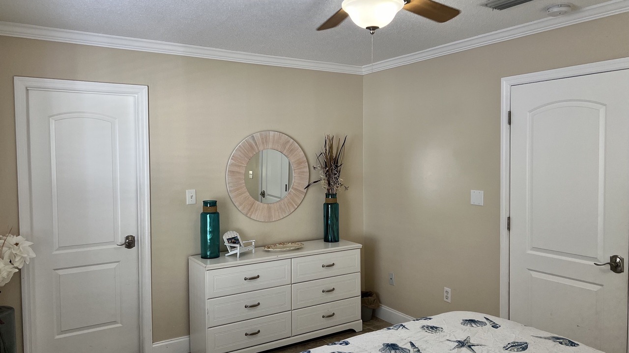 Photo of Bedroom in Desoto Lakes