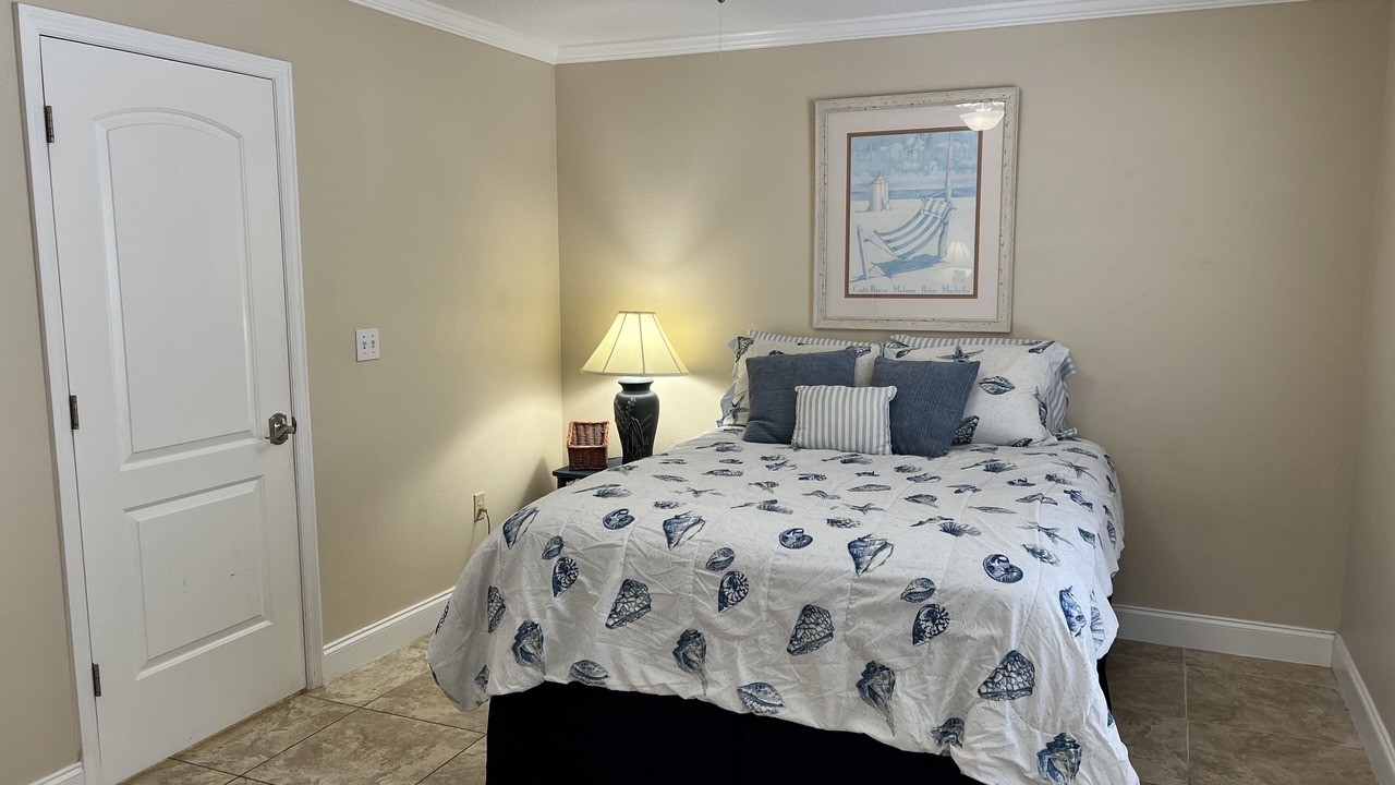 Photo of Bedroom in Desoto Lakes