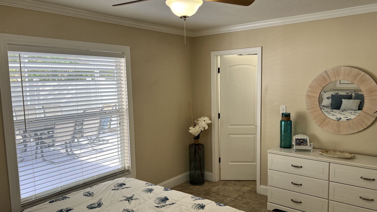 Photo of Bedroom in Desoto Lakes