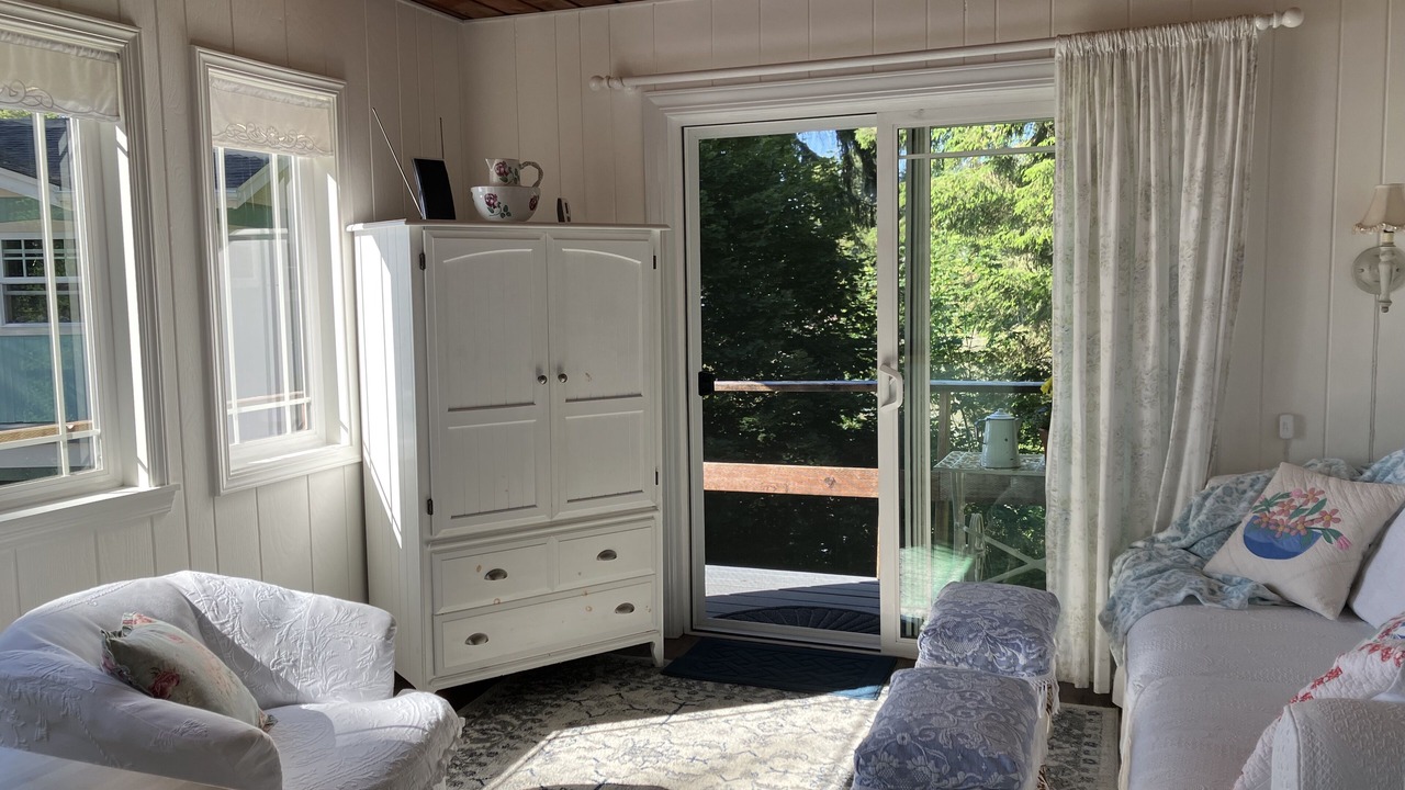Photo of Livingroom in North Bend