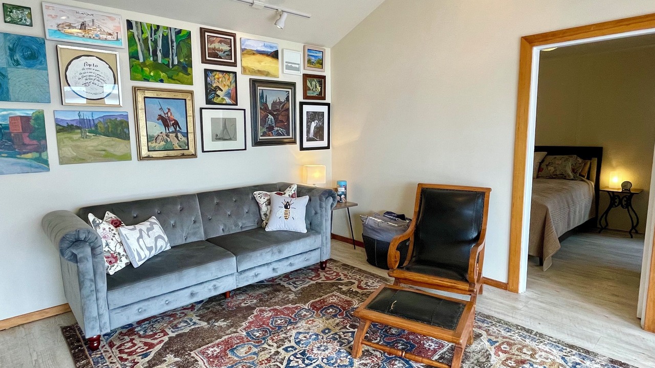 Photo of Livingroom in South Colby