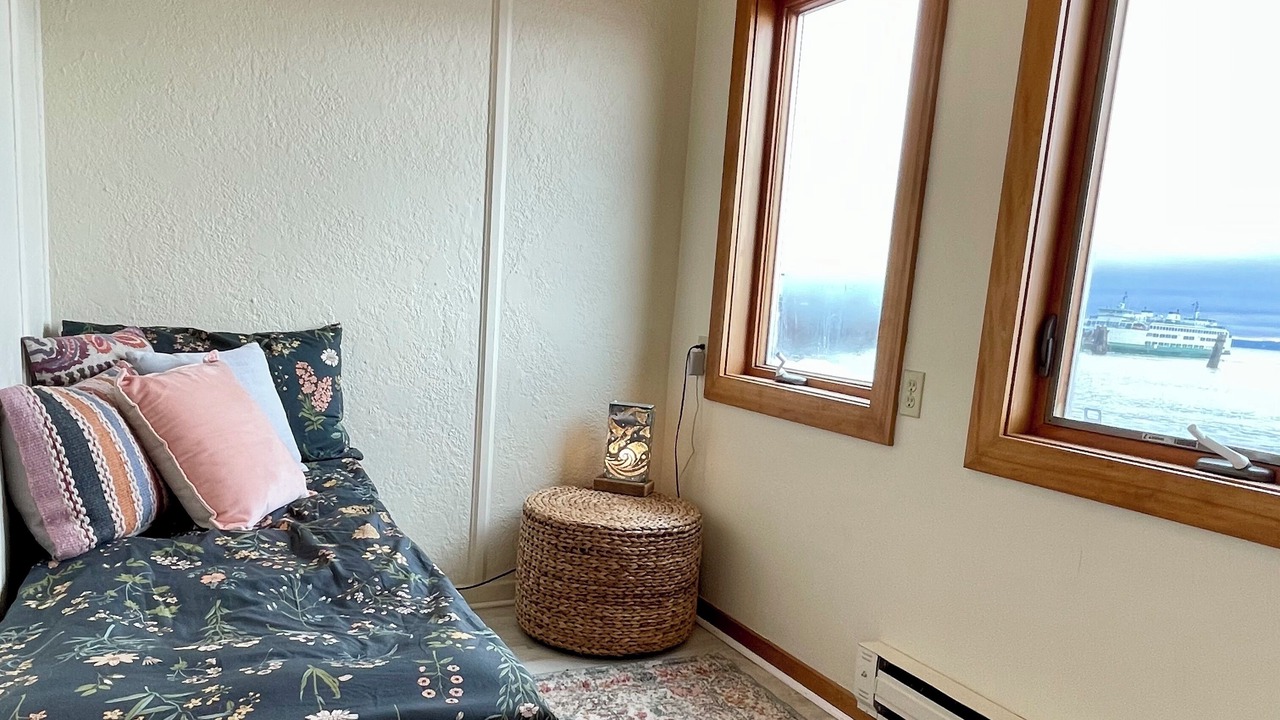 Photo of Bedroom in South Colby