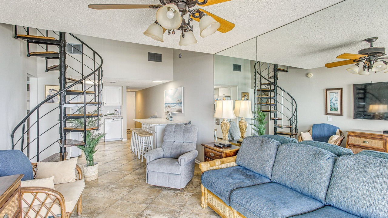 Photo of Patio Balcony in Windy Hill
