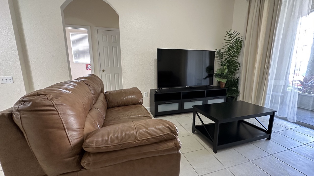 Photo of Livingroom in Windsor Hills
