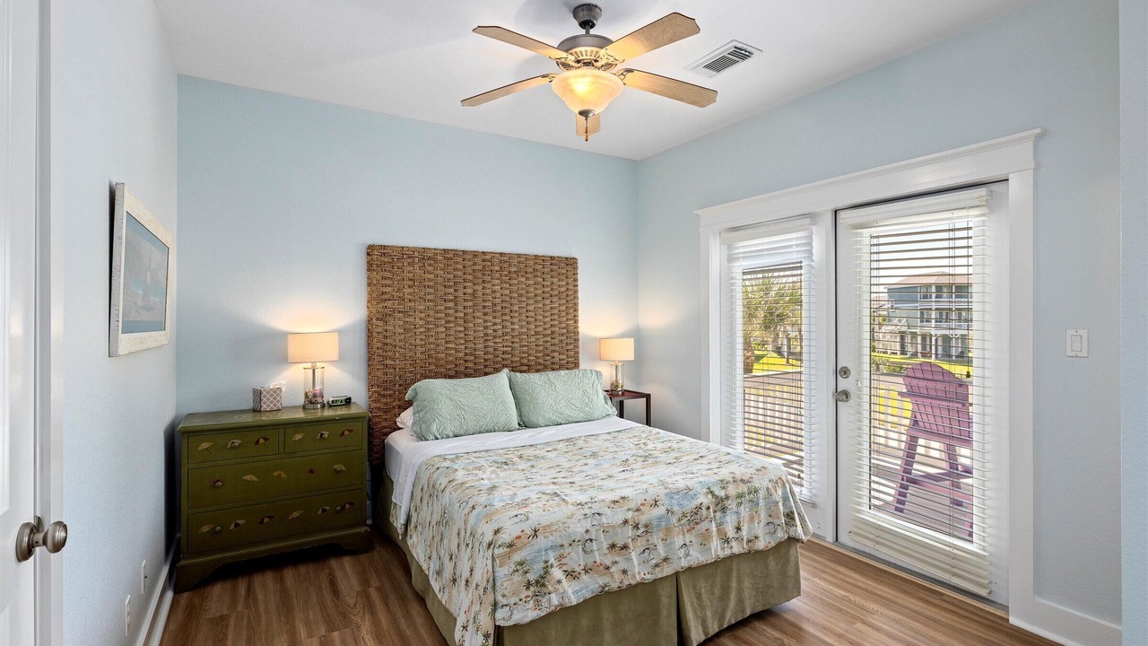 Photo of Bedroom in Galveston