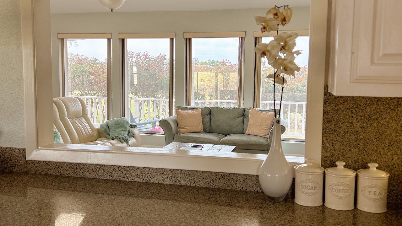 Photo of Livingroom in Highland Lake Estates
