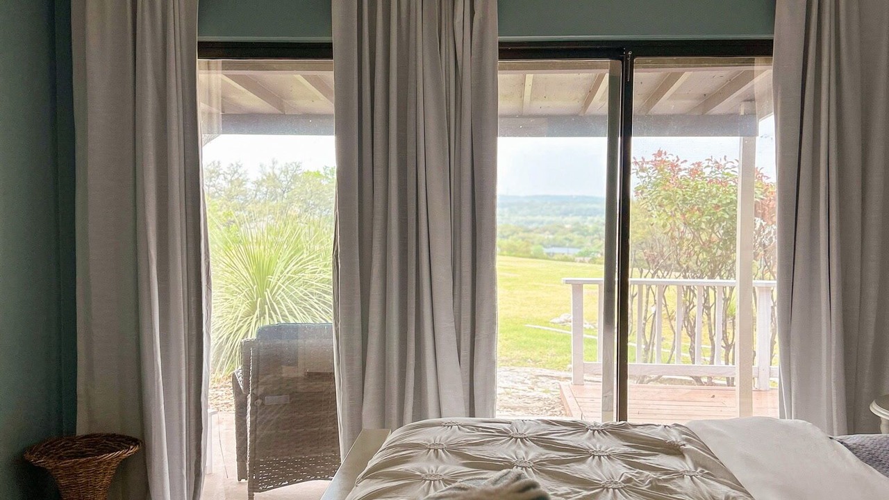 Photo of Bedroom in Highland Lake Estates