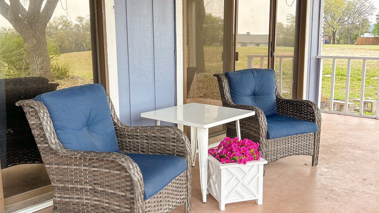 Photo of Patio Balcony in Highland Lake Estates